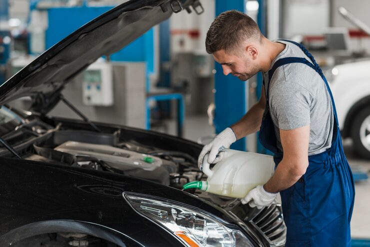 Transmission Fluid Maintenance Tips to Protect Your Gearbox transmission fluid maintenance tips